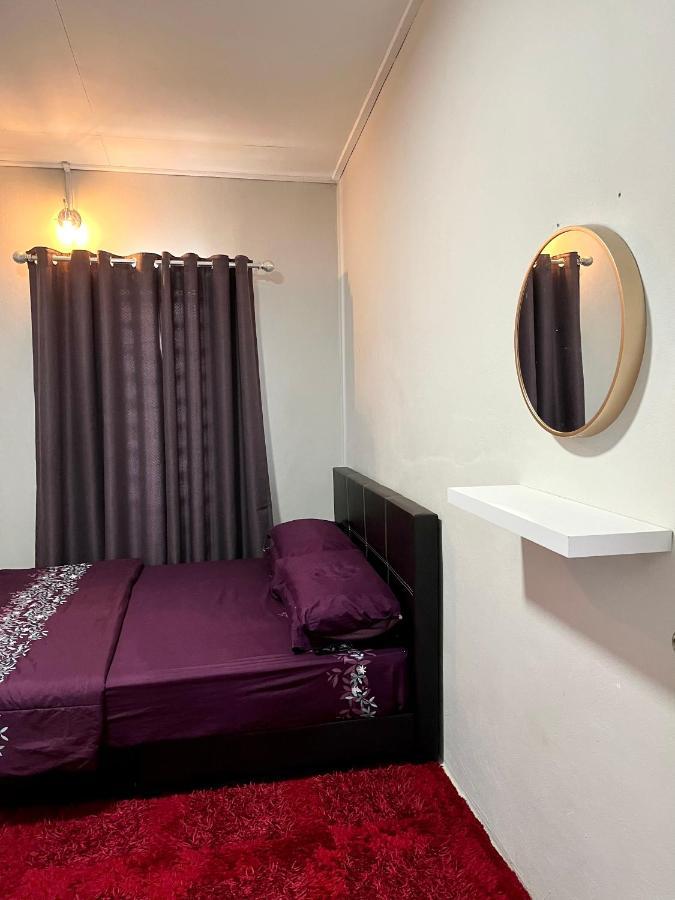 Aina Guest House Kota Bharu Buitenkant foto